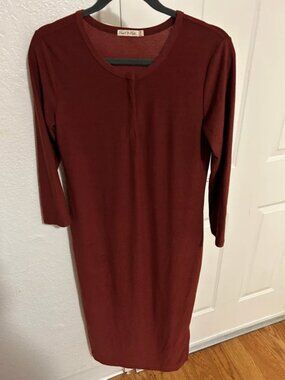 Heart & Hips Burgundy Red Long Sleeve Henley Maxi Dress Medium